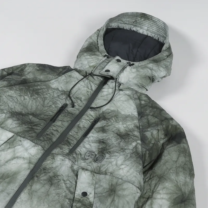 Carrier Goods All Weather Cocoon Puffer Tie Dye Green-5