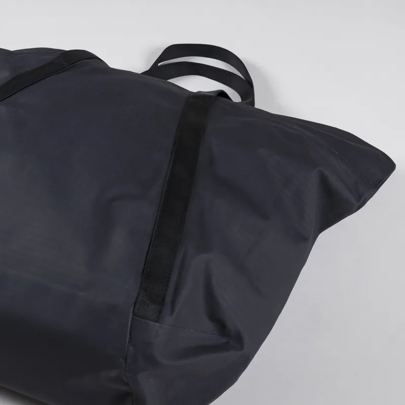 $200 TOTE BAG?! : Arc'teryx Granville 30 Carryall Review