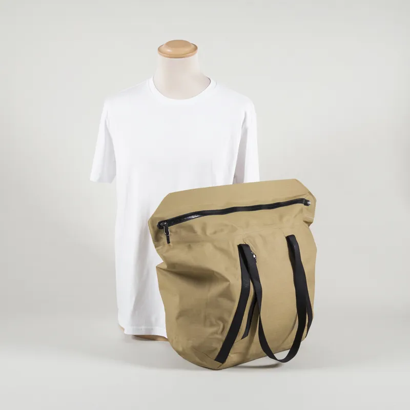 Arc'teryx Mens Granville 30 Carryall Bag Canvas Brown