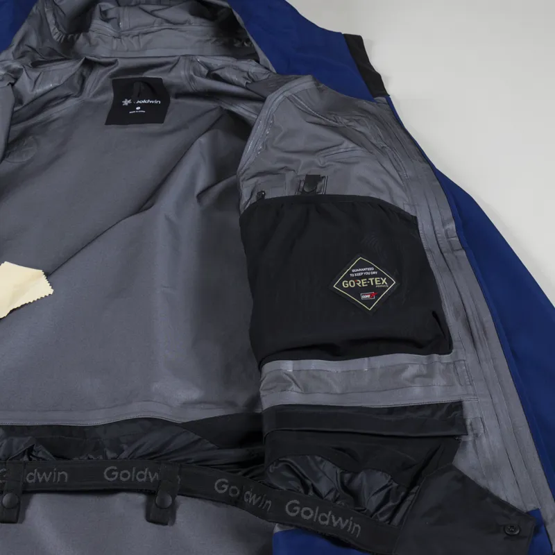 Goldwin GORE-TEX 3L Jacket Deep Blue-7