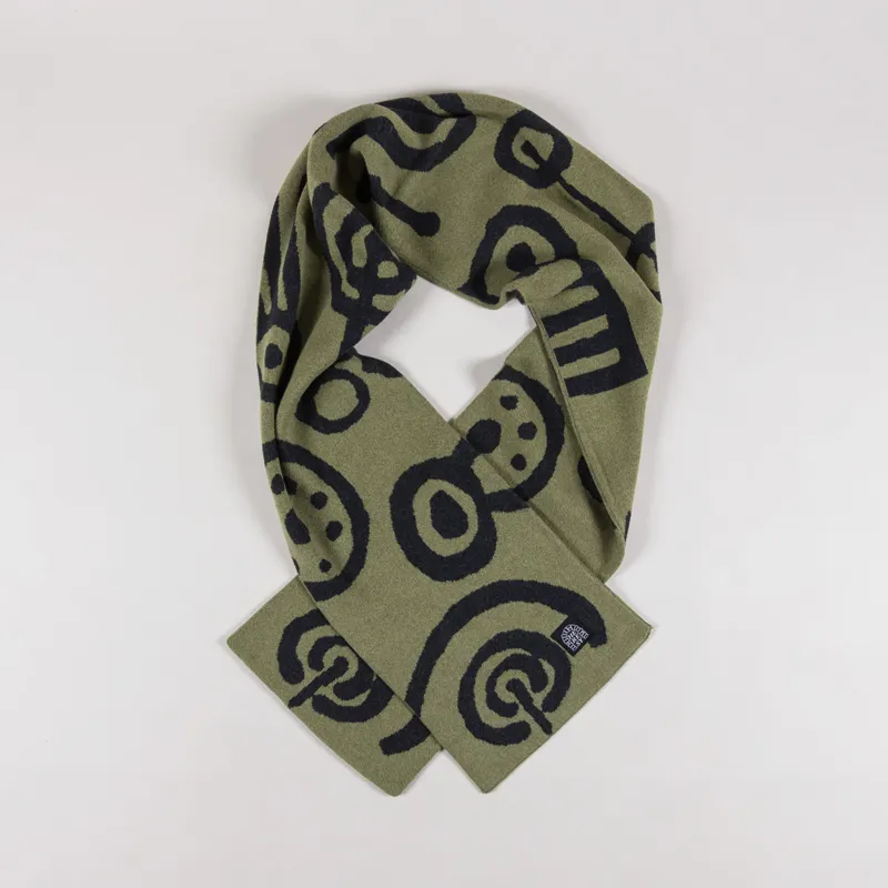 Heresy Mens Graphic Folk Lore Carvings Scarf Green