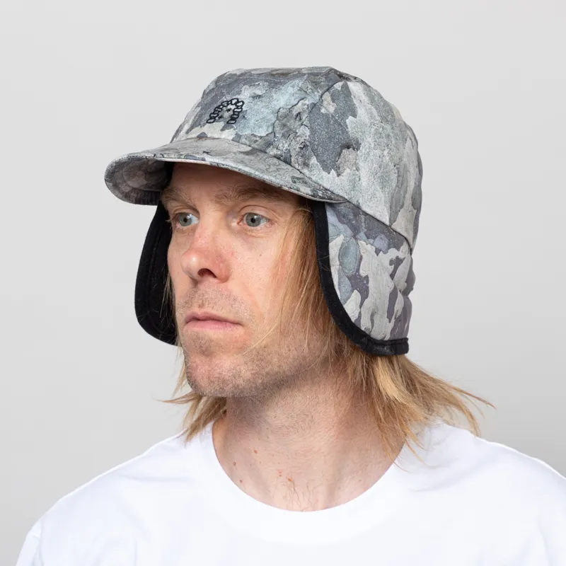 Heresy Mountain Hat Bark Print