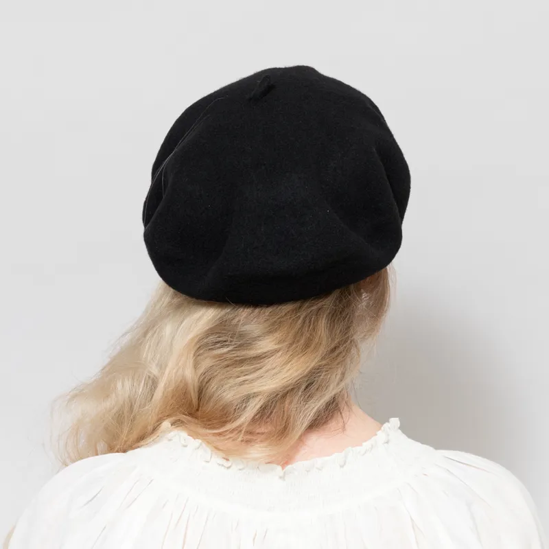 Fred Perry Womens Embroidered Beret Black Champagne-2