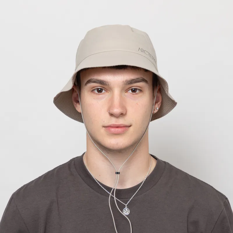 Arc'teryx Sinsolo Bucket Hat Rune-1