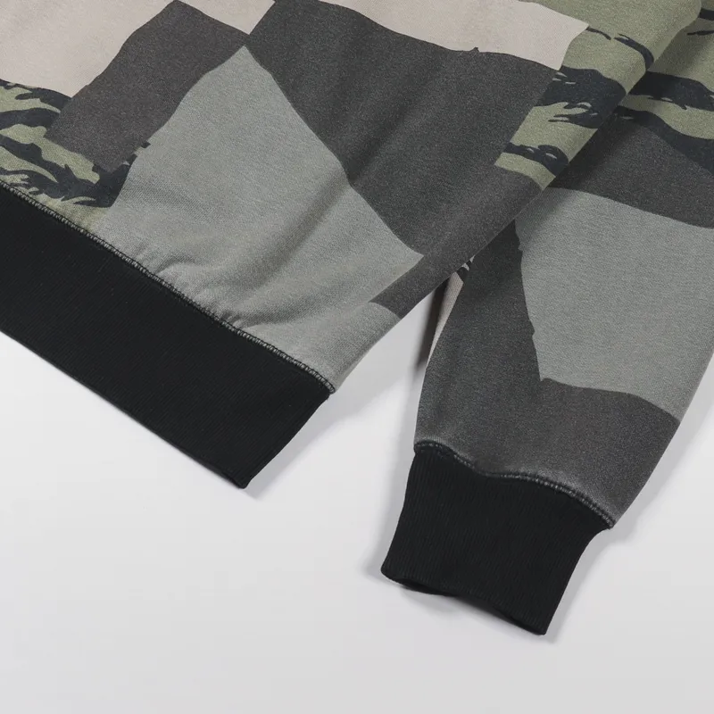 Carhartt WIP Hooded Chase Sweat Camo Mend Gold-6