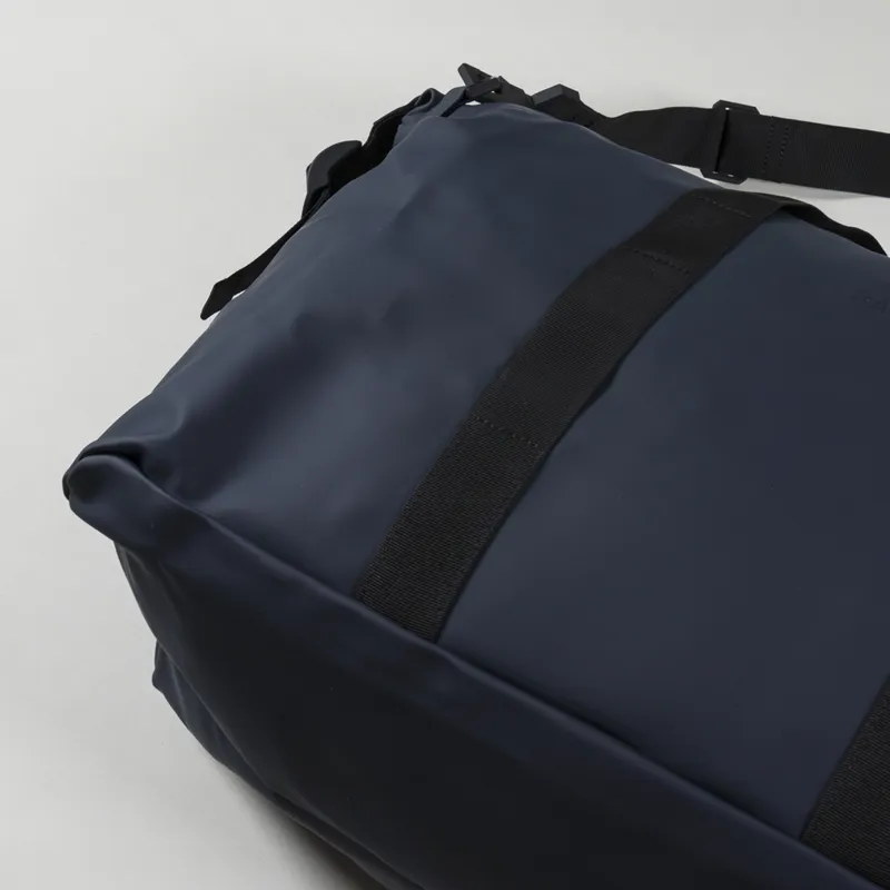 Rains Hilo Weekend Bag Navy-4