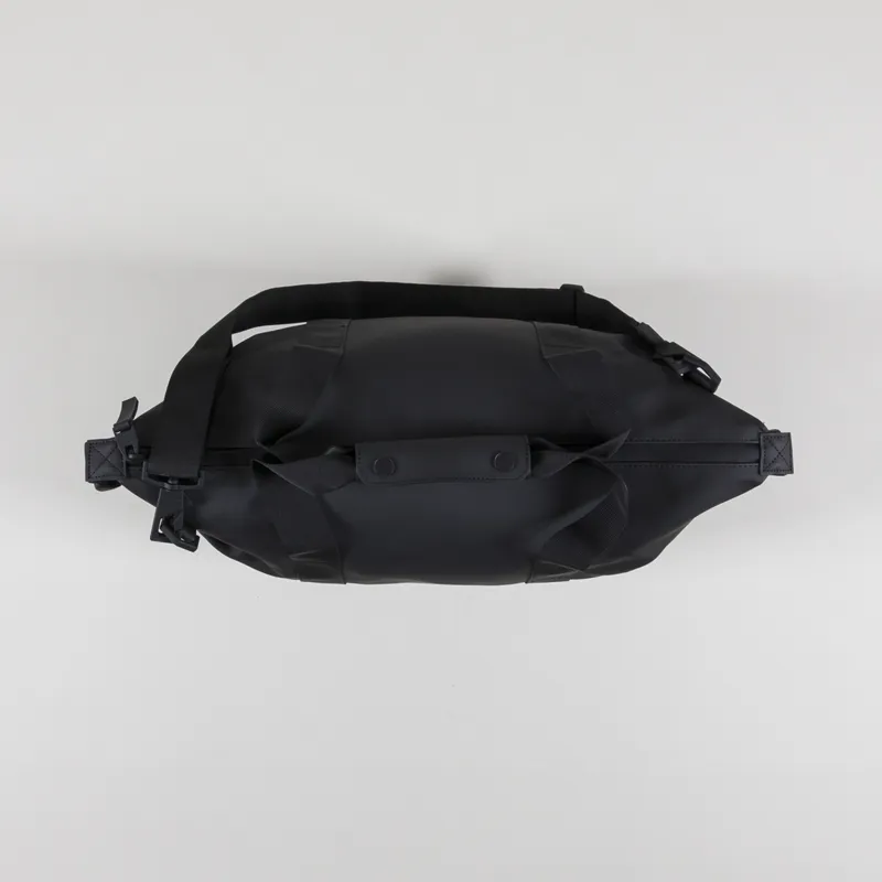 Rains Hilo Weekend Bag Large Black-4