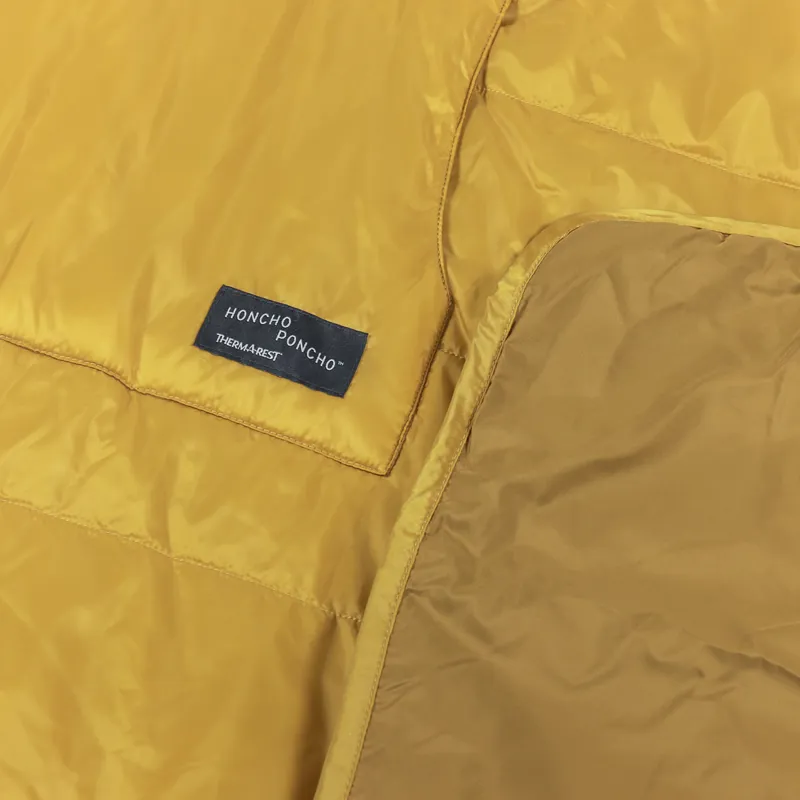 Thermarest Honcho Poncho Wheat-3