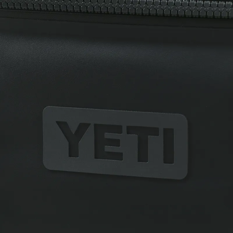 YETI Hopper Flip 18 Charcoal-7