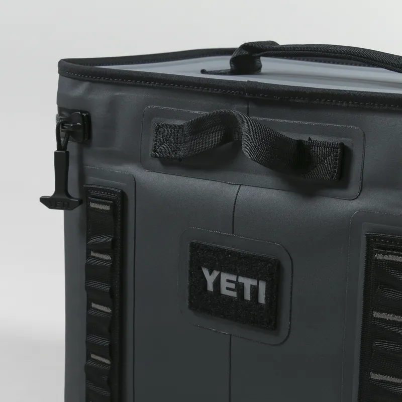 YETI Hopper Flip 18 Charcoal-9
