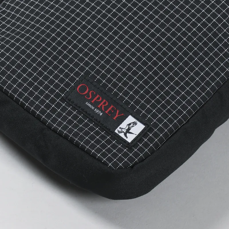 Osprey Heritage Musette 2 Pack Black White Grid-3