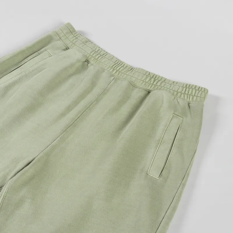 Carhartt WIP Nelson Sweat Shorts Gentle Green-3