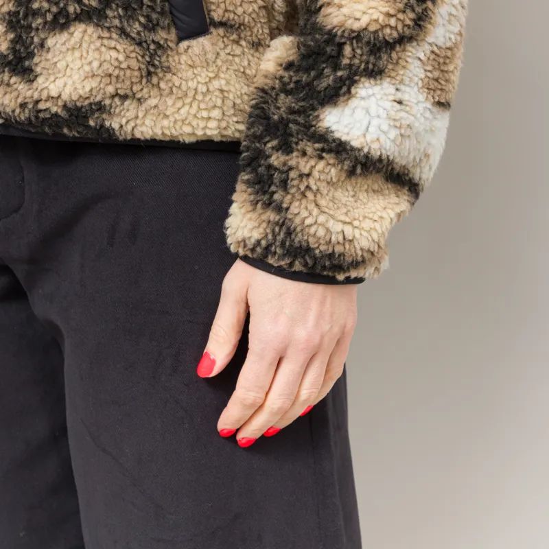 Carhartt WIP Womens Janet Liner Wild Dog Jacquard Black-9