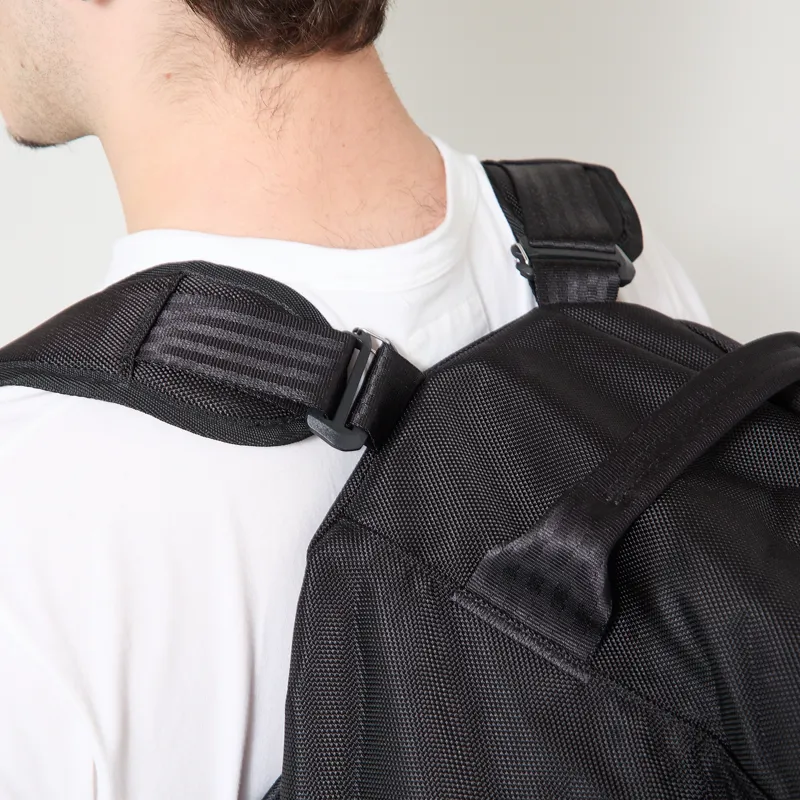 Carhartt WIP Richmond Small Duffle Bag Black-11