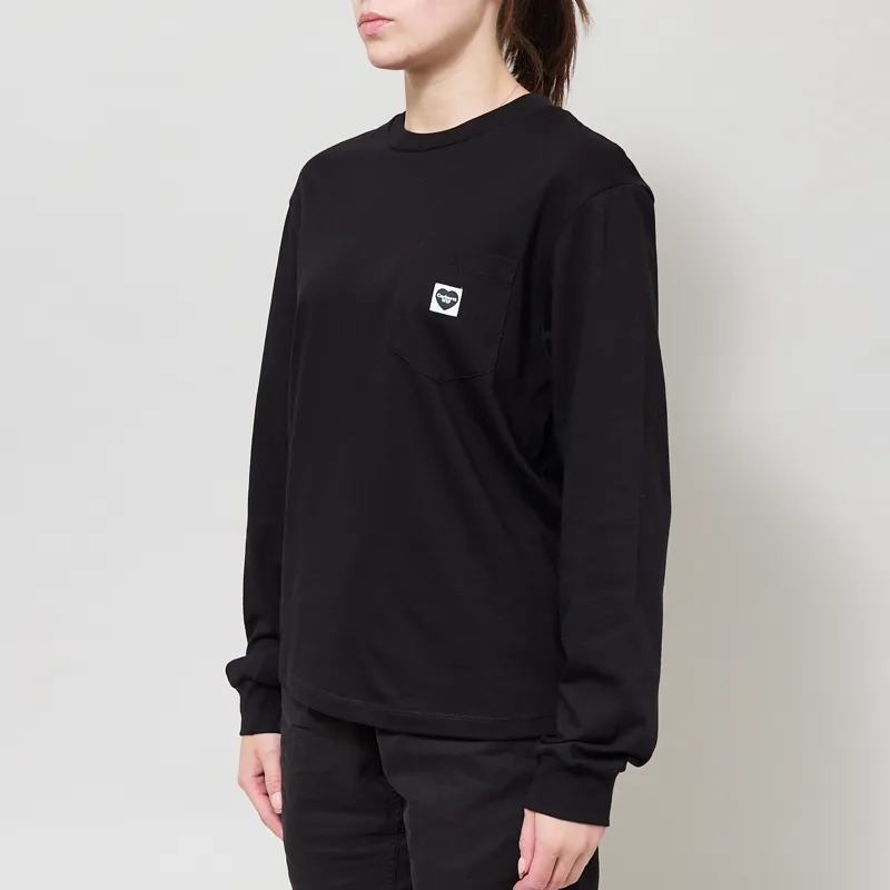 Carhartt WIP Womens Long Sleeve Pocket Small Heart T Shirt Black-1