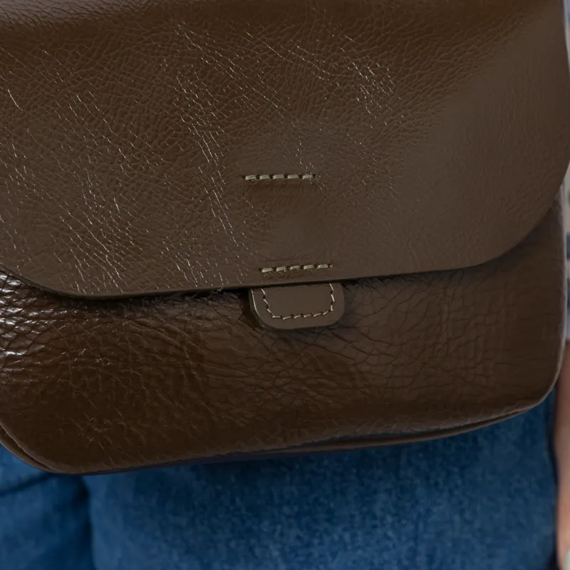 Kate Sheridan Womens Leather Orbed Tab Bag Olive-6