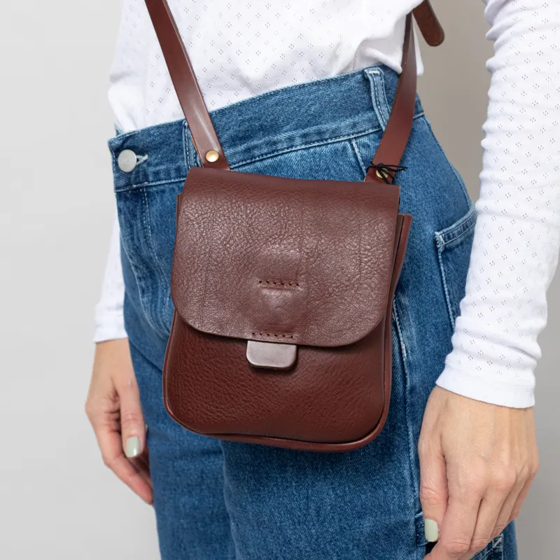 Kate Sheridan Womens Half Orbed Tab Leather Bag Chestnut-2