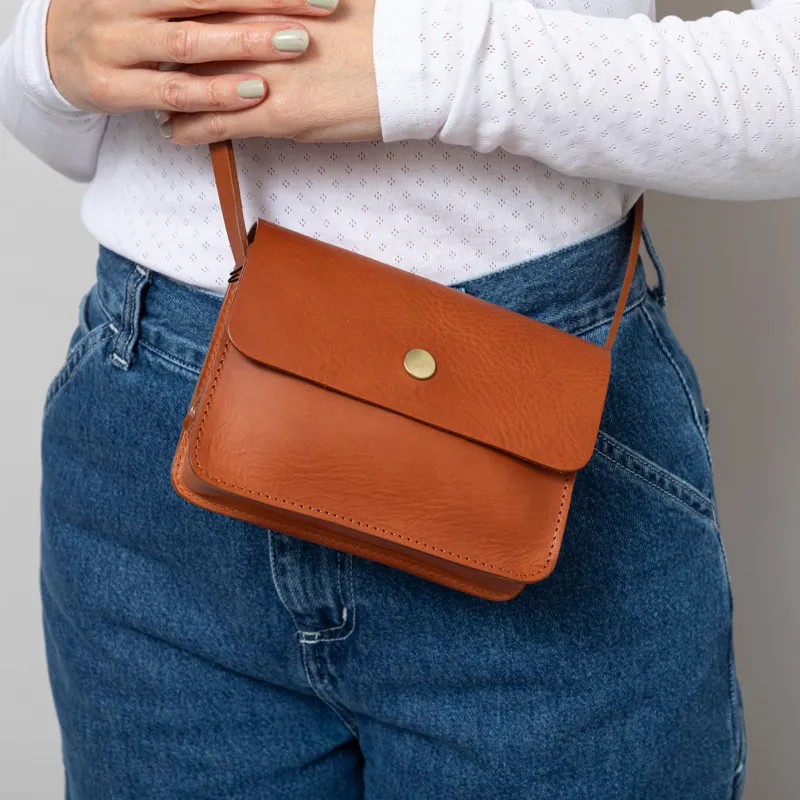 Kate Sheridan Womens Mini Dot Leather Bag Amber-4