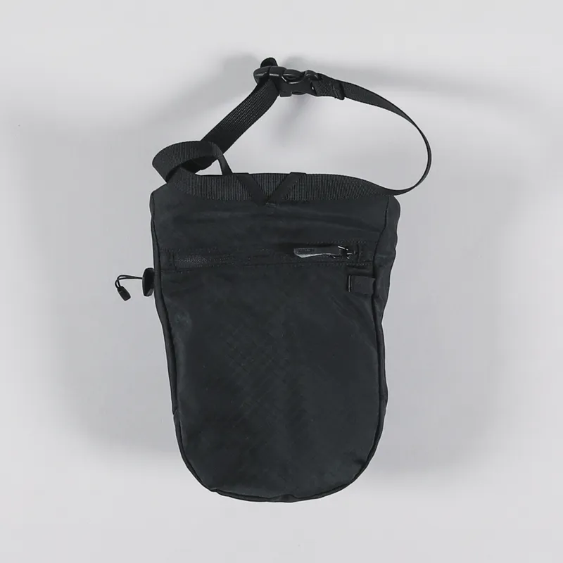 Arc'teryx Ion Chalk Bag Large Black-1