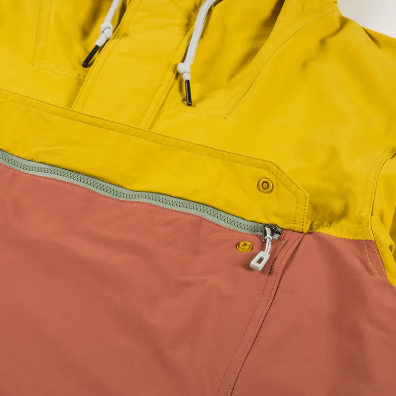 Patagonia Isthmus Anorak Burl Red-3