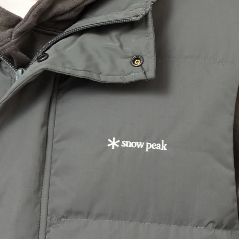 Snow Peak Everyday Down Vest Charcoal-8