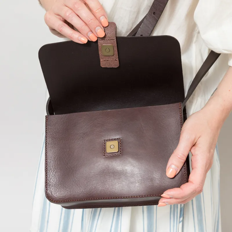 Kate Sheridan Womens Tab Bag Truffle-5