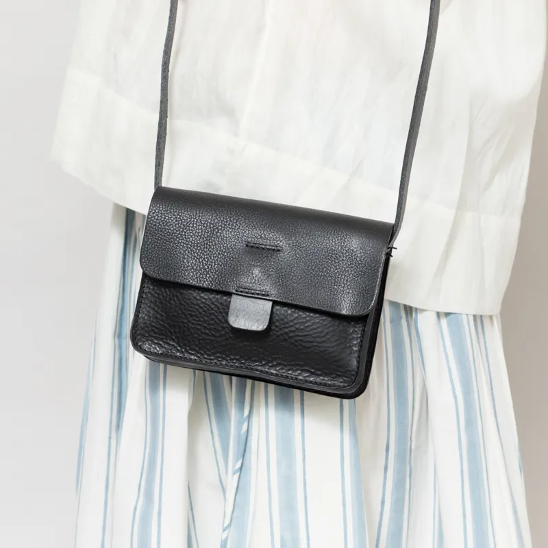 Kate Sheridan Womens Mini Tab Bag Black-3