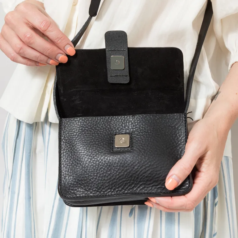Kate Sheridan Womens Mini Tab Bag Black-5