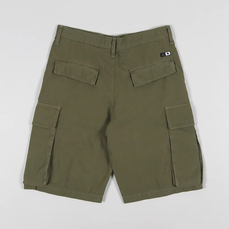 Edwin Jungle Short Martini Olive-1