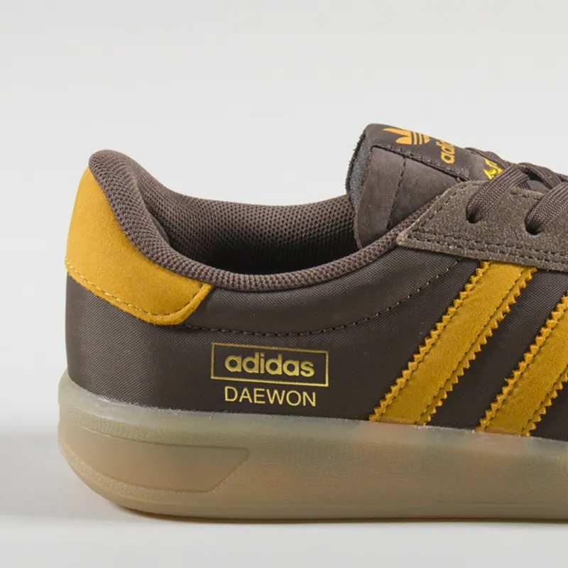Adidas Skateboarding x Daewon Glenburn Shoes Earth Strata Crew Yellow Gum-4
