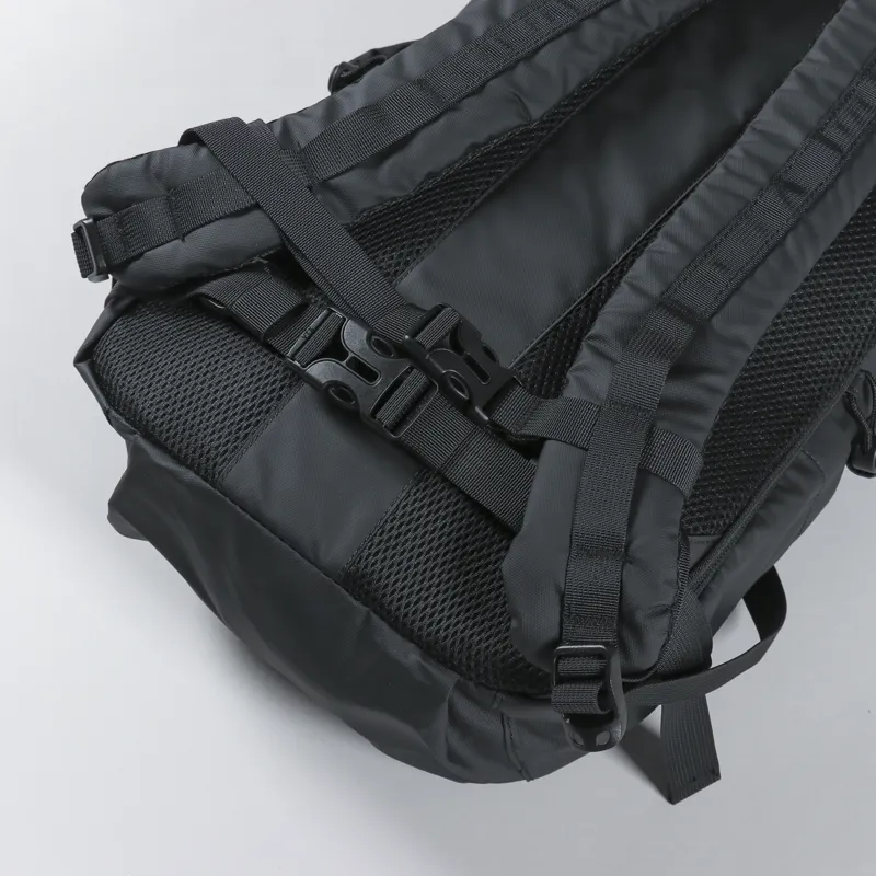 Elliker Kiln Hooded Zip Top Backpack 22L Black-5