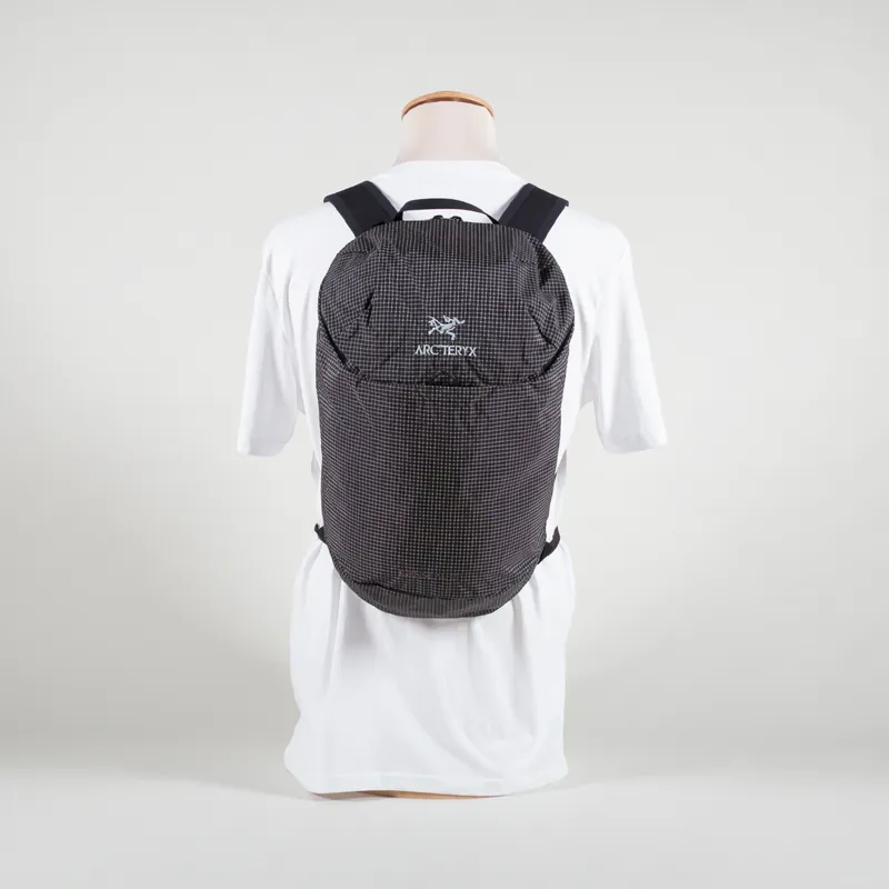 Arc'teryx Konseal 15 Backpack Black-1
