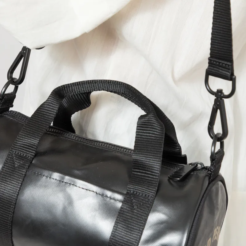 Fred Perry Womens Tonal Classic Mini Barrel Bag Black Gold-8