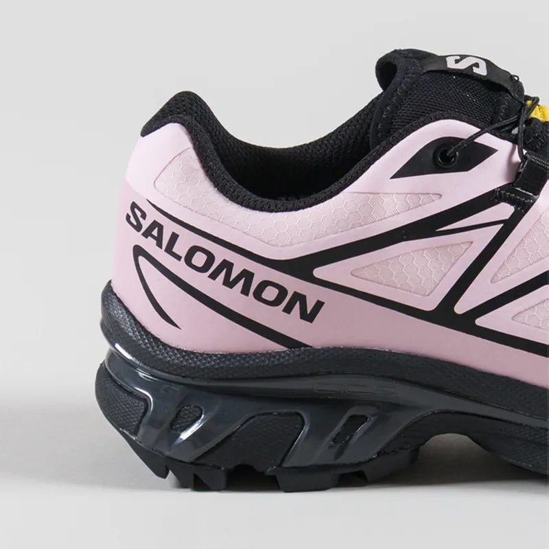Salomon Womens XT-6 GORE-TEX Shoes Black Icy Pink Dawn Pink-4
