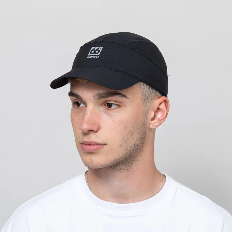 66 North Helgafell Cap Black