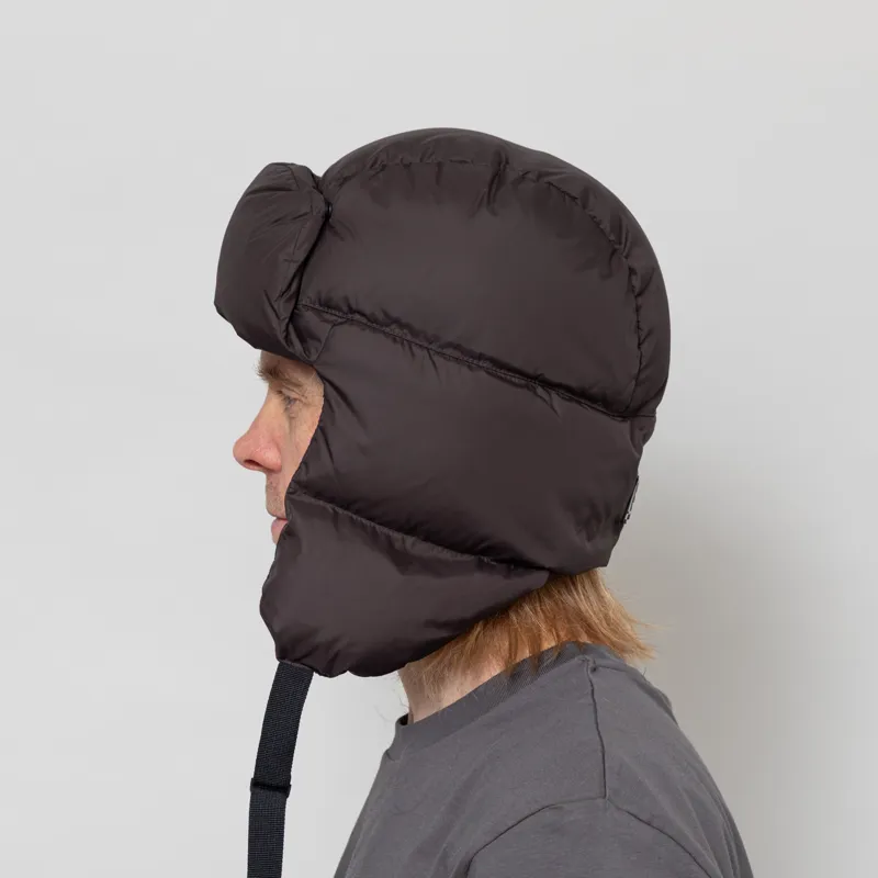 66 North Dyngja Puffy Hat Licorice-2