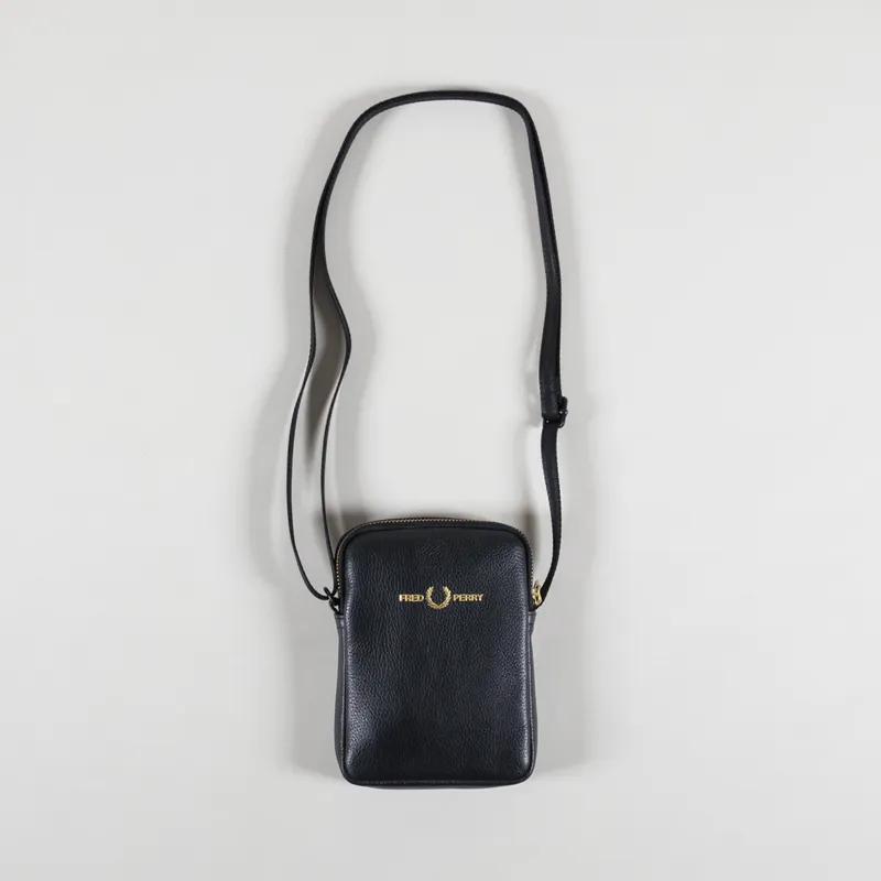 Fred Perry Womens Tumbled Leather Handbag Side Bag Black