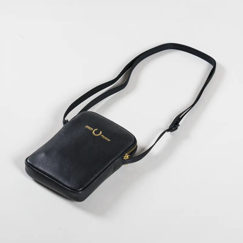 Fred Perry Womens Tumbled Leather Side Bag Black-4