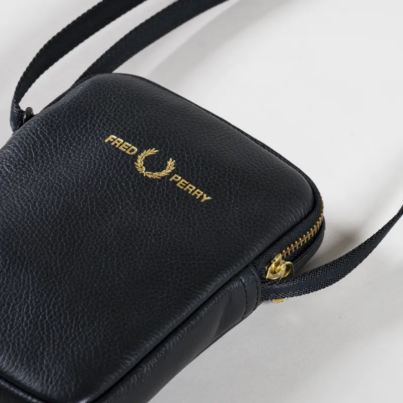 Fred Perry Womens Tumbled Leather Handbag Side Bag Black