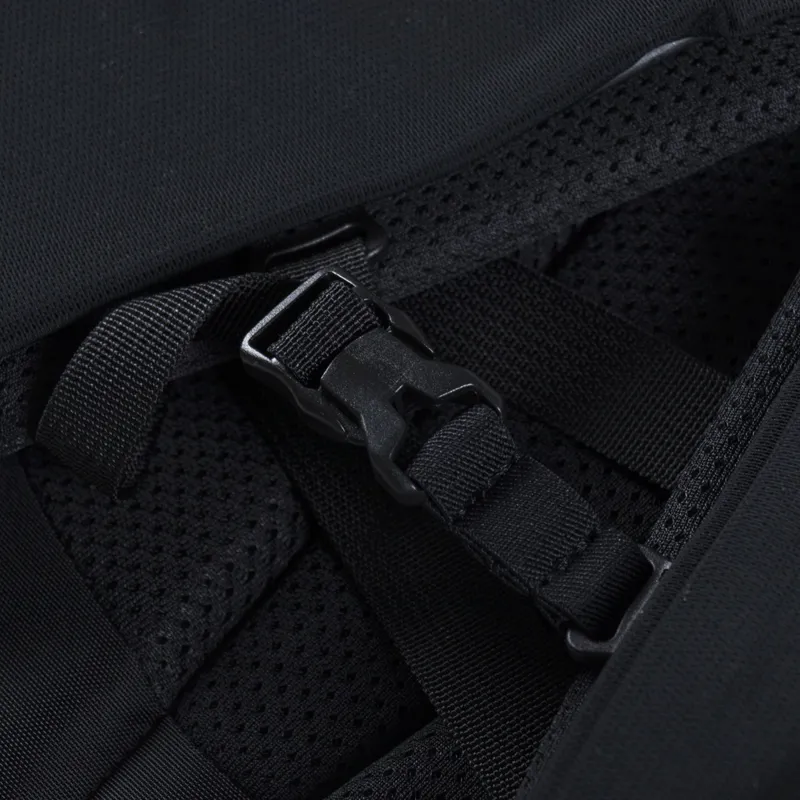 Salomon ACS 20 Daypack Black-12