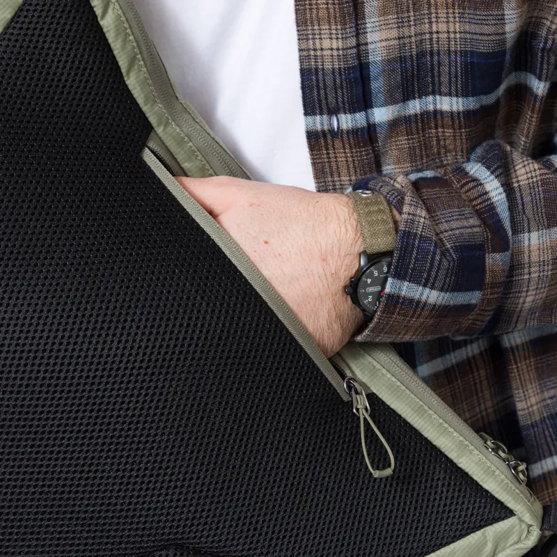 Salomon ACS Shoulder Bag Deep Lichen Green Tea-4