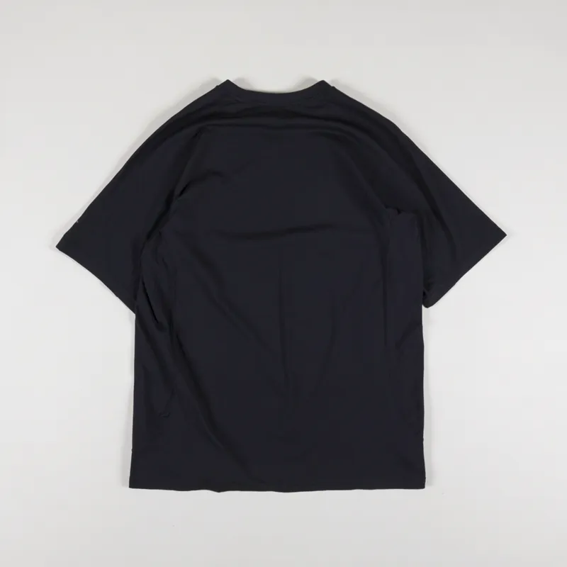 Goldwin Logo WF Dry T Shirt Black-1
