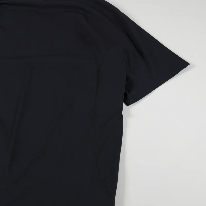 Goldwin Logo WF Dry T Shirt Black-2