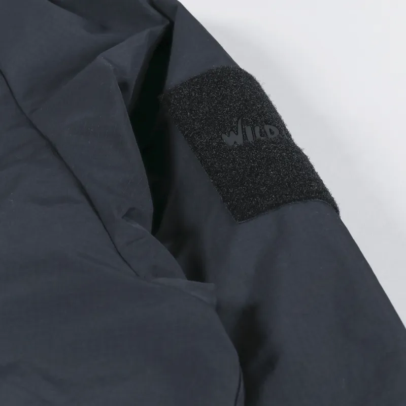 Wild Things Light Happy Jacket Black-11