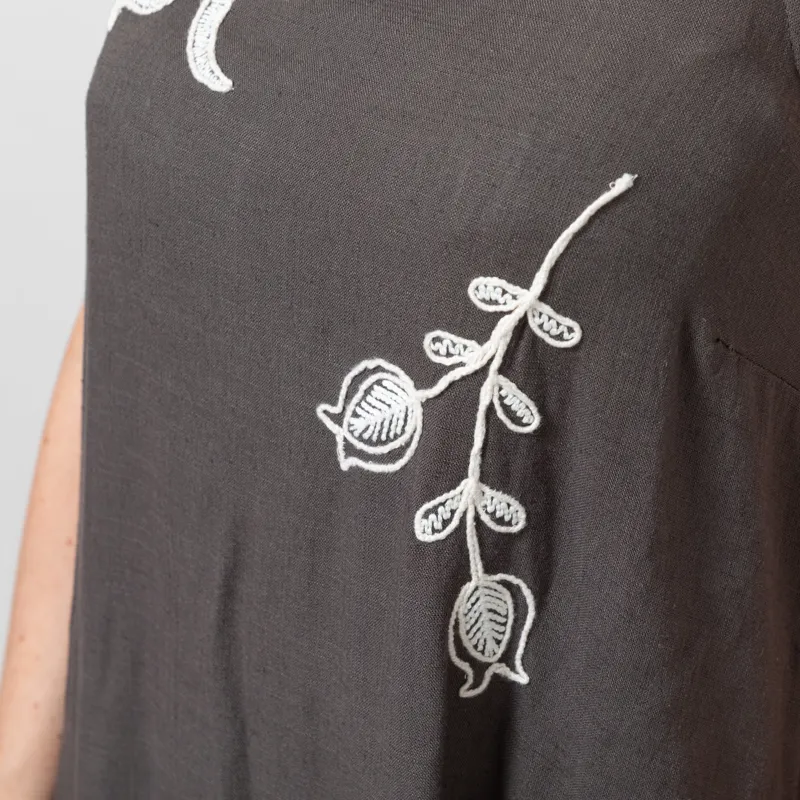 Indi and Cold Womens Natural Embroidered Dress Carbon-8
