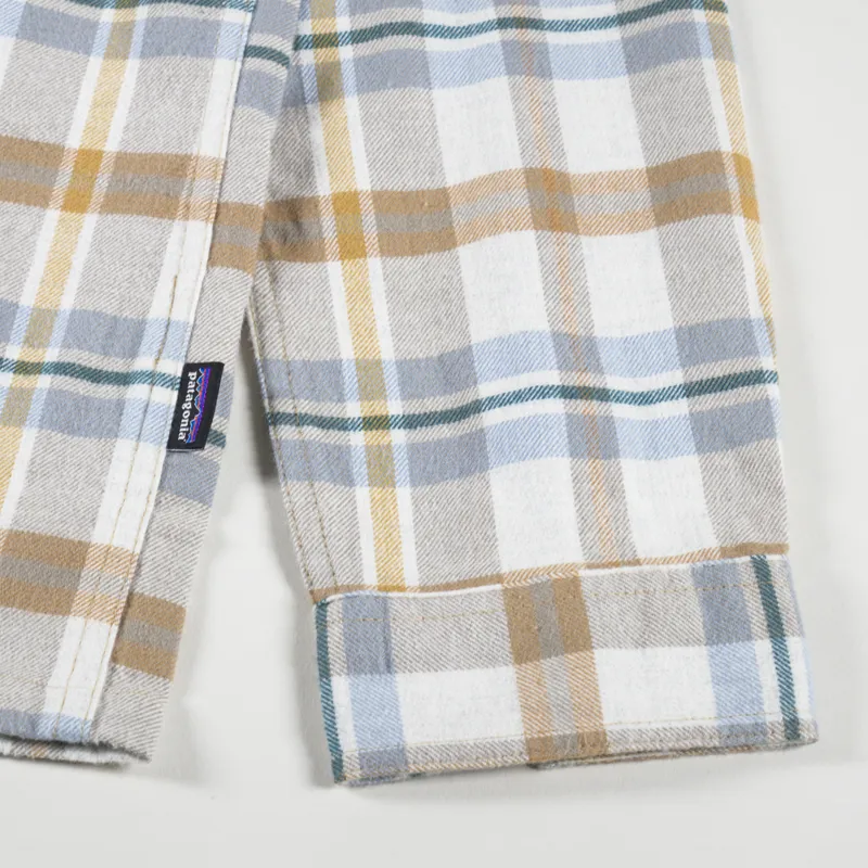 Patagonia Long Sleeve Organic Cotton Midweight Fjord Flannel Shirt Fields Natural-4