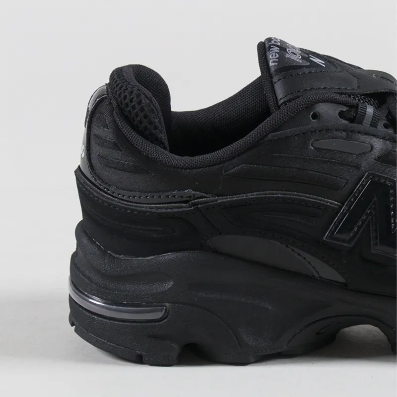 New Balance 1000 Shoes Black-4