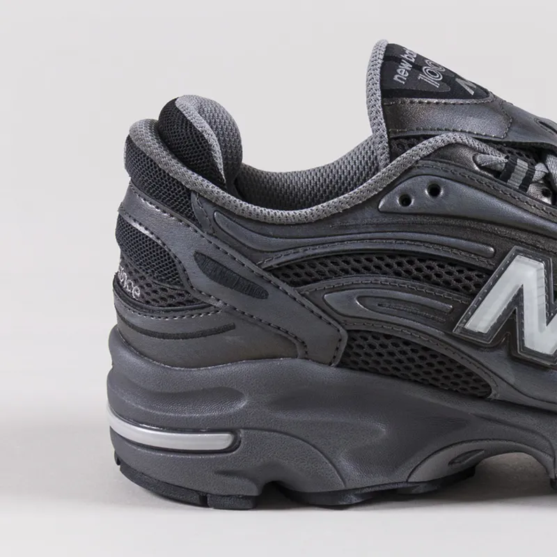 New Balance 1000 Shoes Black Metallic-4