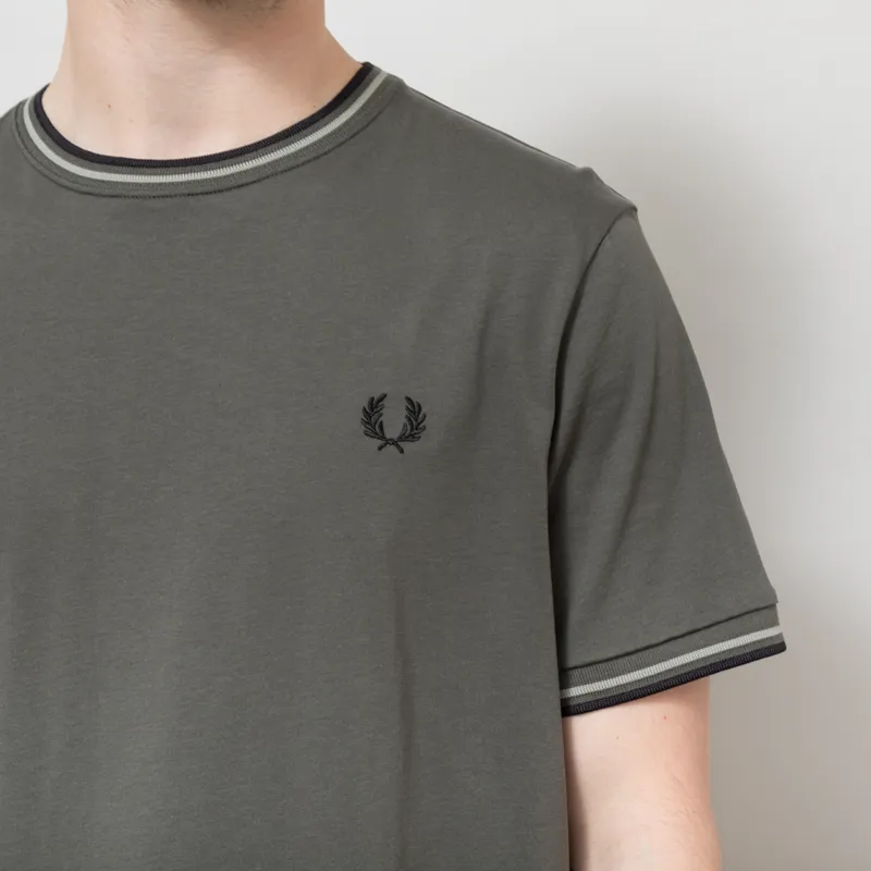 Fred Perry Twin Tipped T Shirt Field Green Seagrass Black-4