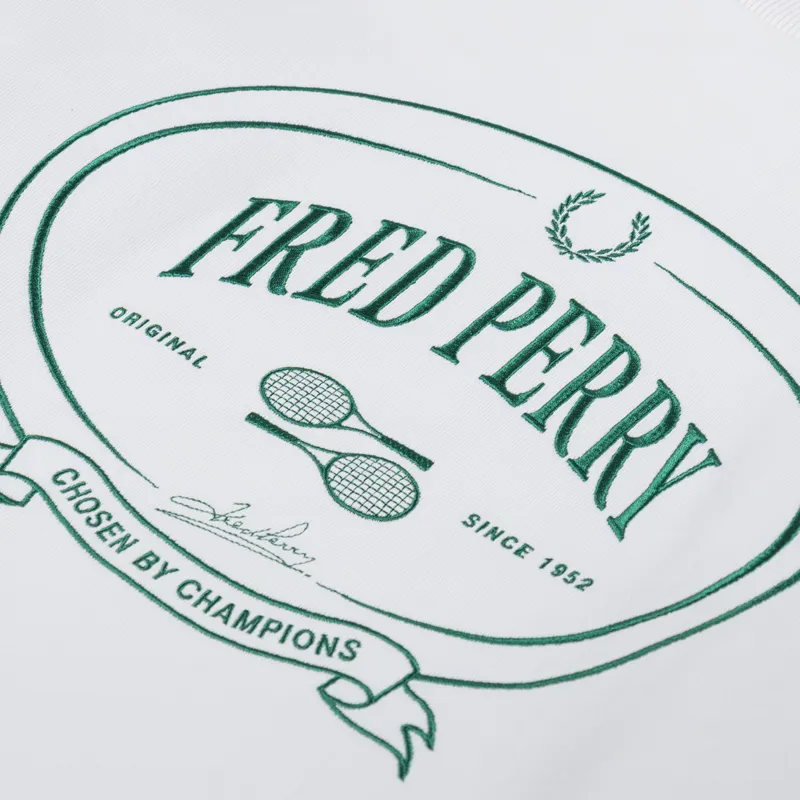 Fred Perry Chosen By Champions Sweatshirt Snow White-4